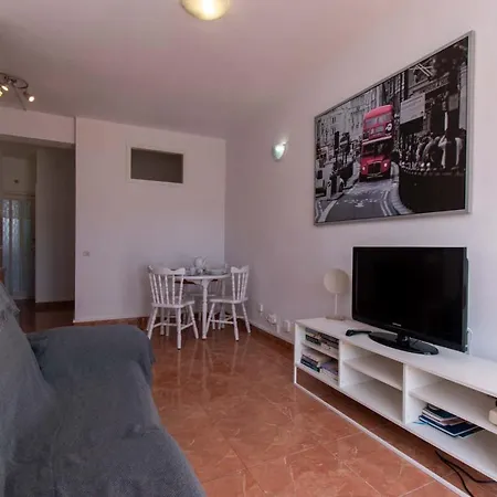 Virginia 3 - One Bed With Wifi Internet Los Cristianos (Tenerife)
