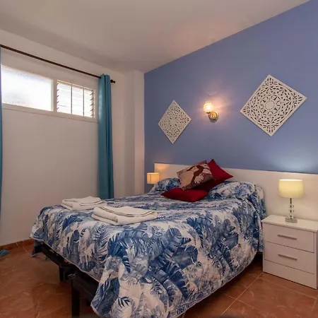 Virginia 3 - One Bed With Wifi Internet Apartment Los Cristianos (Tenerife)