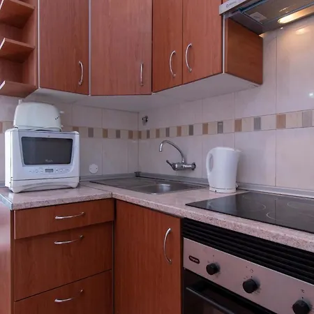 Apartment Virginia 3 - One Bed With Wifi Internet